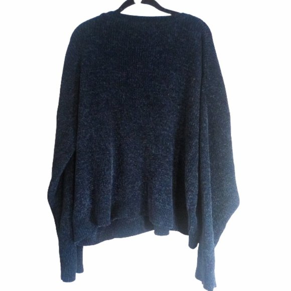 LuLus Navy Blue Pullover Sweater Size XL Round Neck Soft Touch - Picture 2 of 3